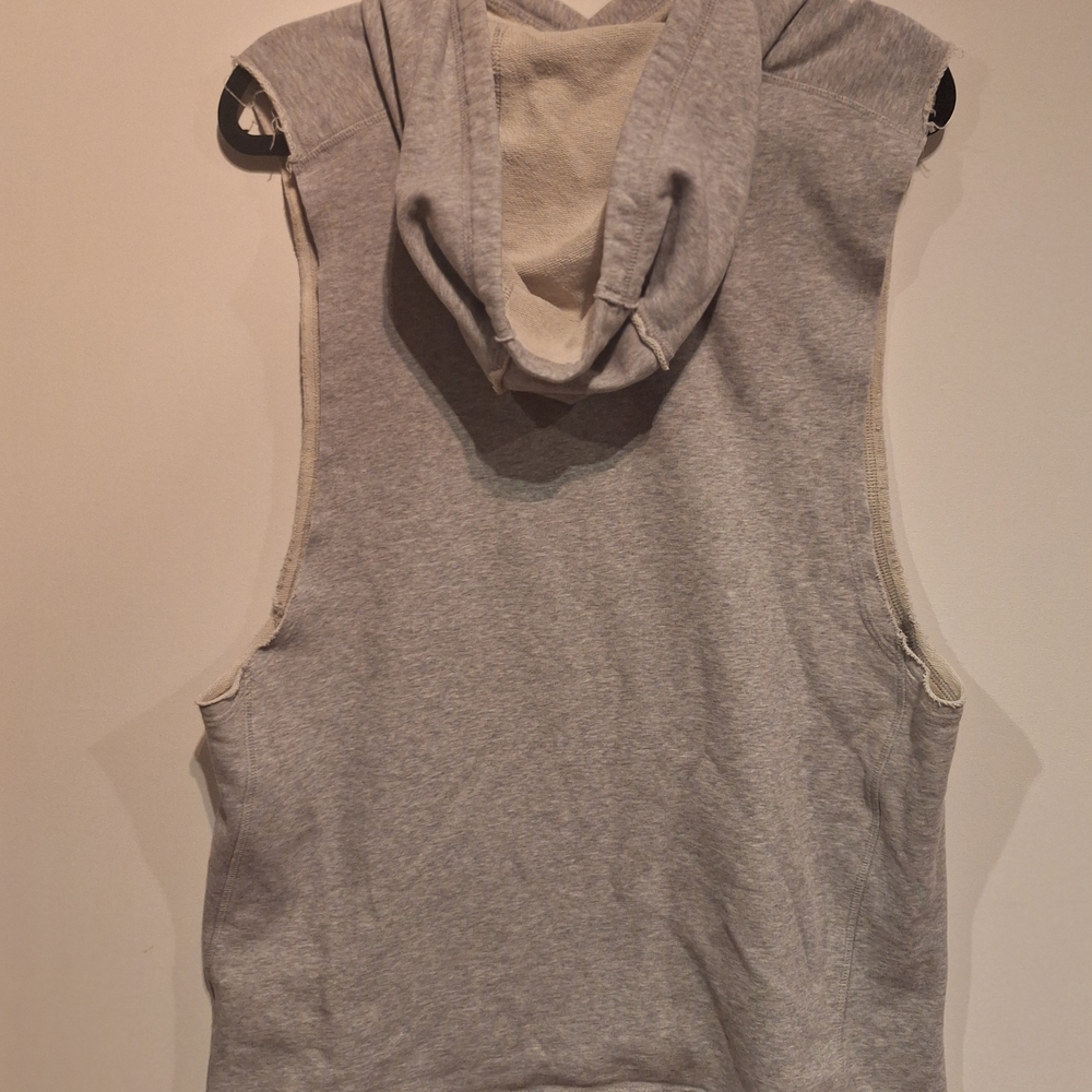 2 Set Gymshark Lifting Club Graphic Tee - Light Gray & Brown - Picture 3 of 13